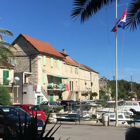 Гостевой дом Vinka,stomorska 3*