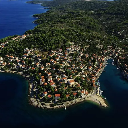 Affittacamere Vinka,stomorska 3*