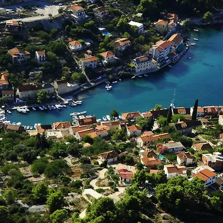 Vinka,stomorska 3* Stomorska